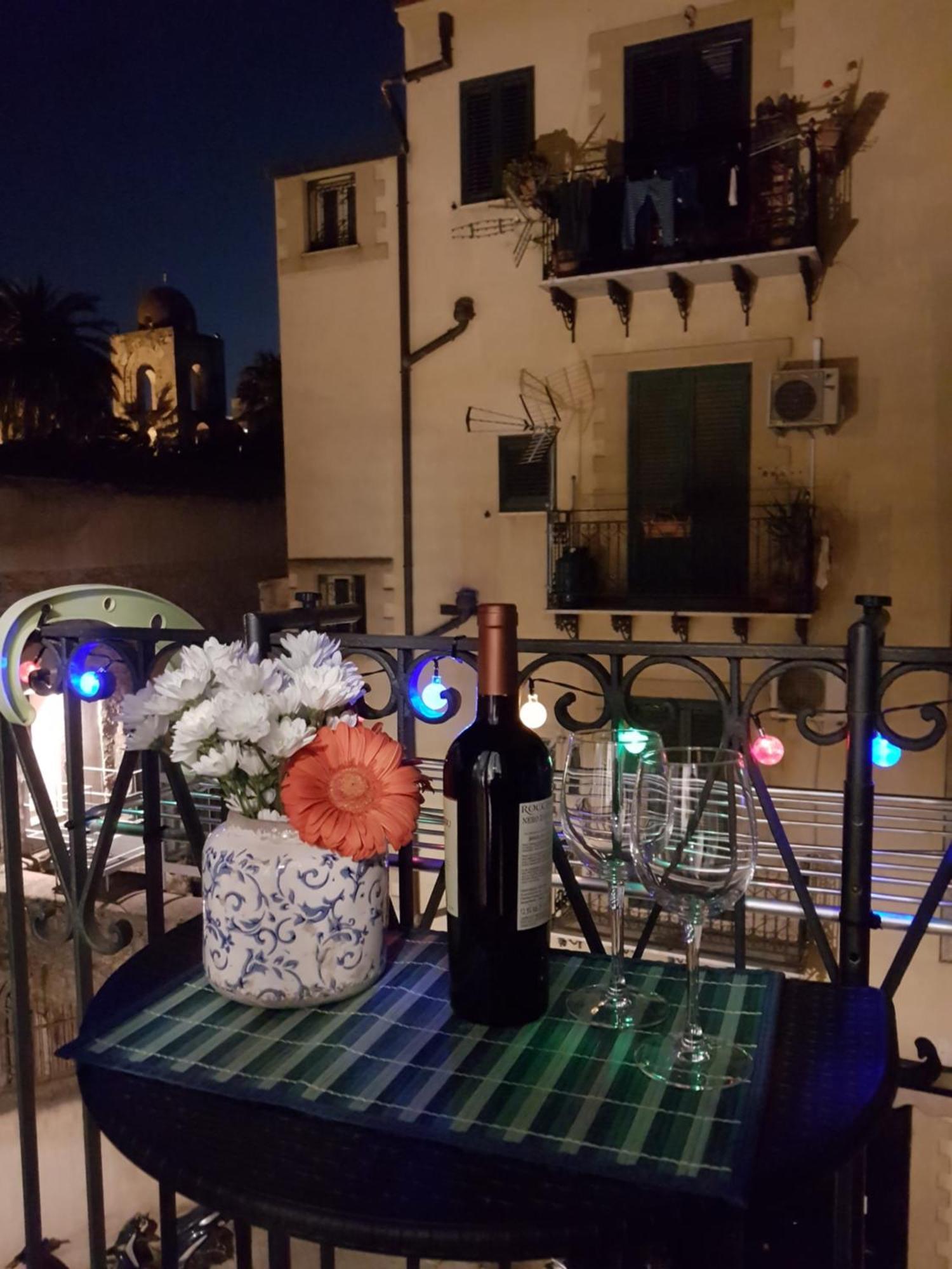 Casa Vacanze Villa D'Orleans Palermo Luaran gambar
