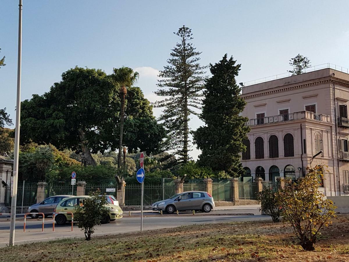 Casa Vacanze Villa D'Orleans Palermo Luaran gambar