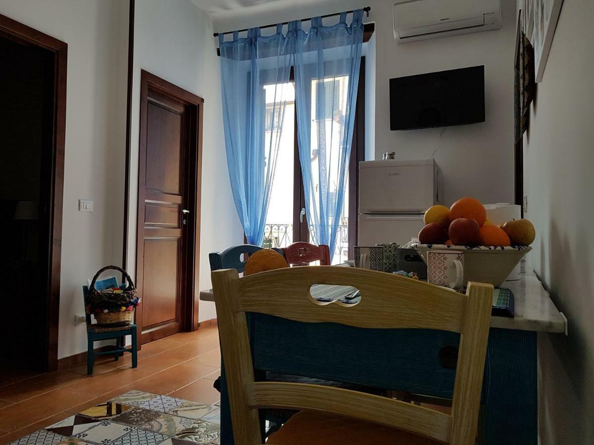 Casa Vacanze Villa D'Orleans Palermo Luaran gambar