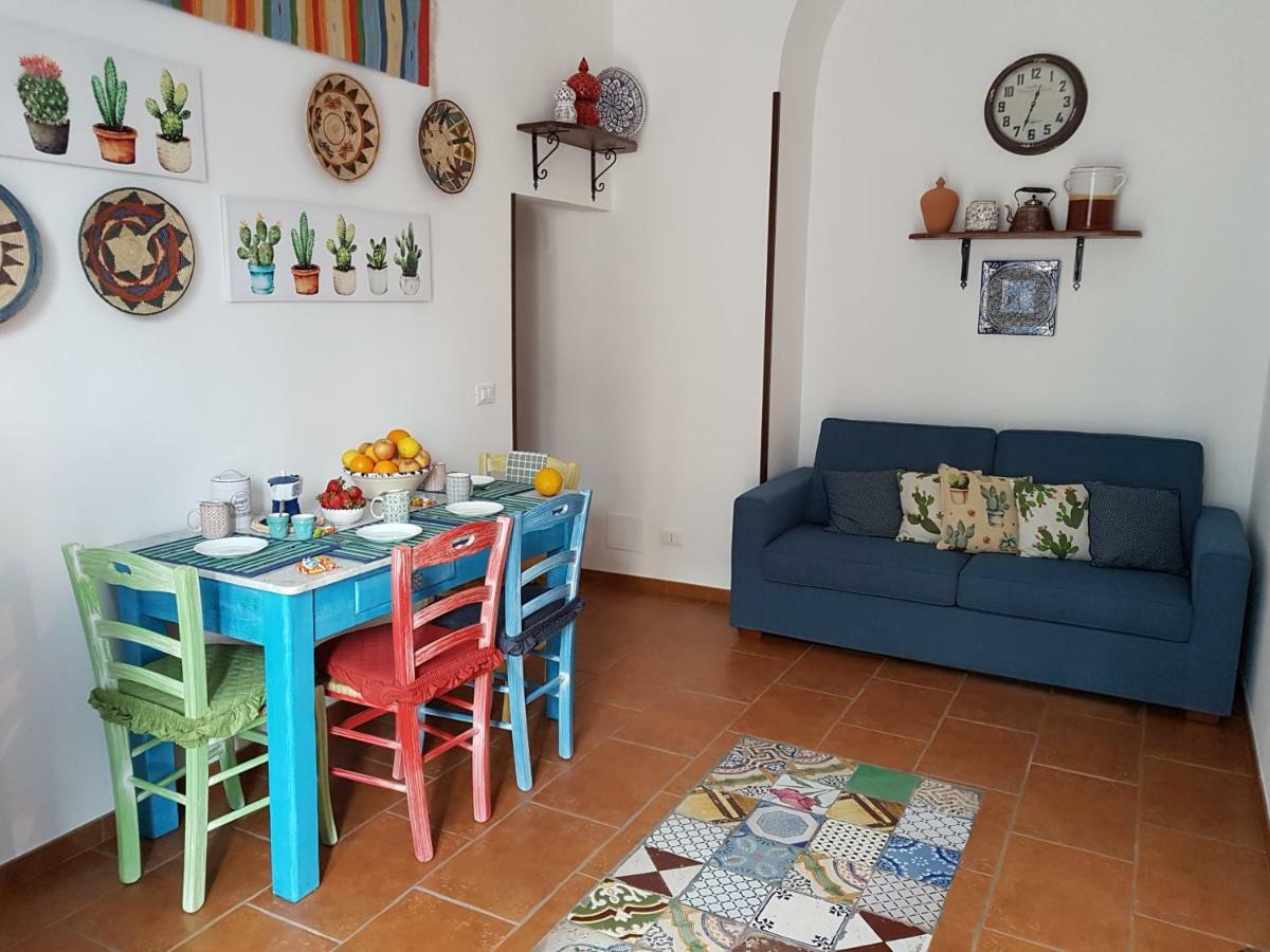 Casa Vacanze Villa D'Orleans Palermo Luaran gambar
