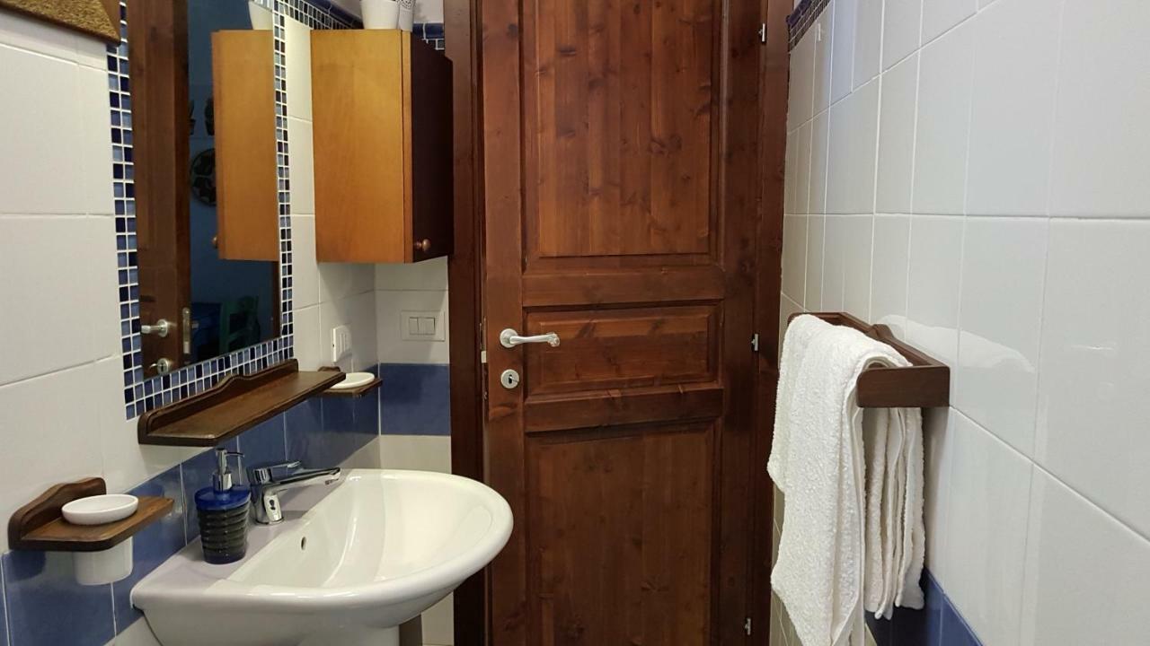 Casa Vacanze Villa D'Orleans Palermo Luaran gambar